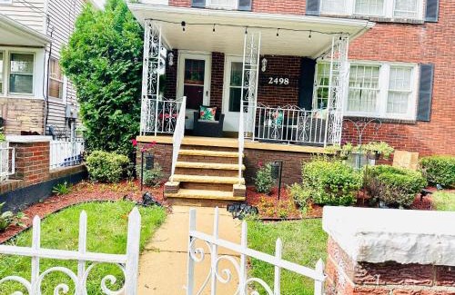 Niagara Falls House | Nest of beauty in Niagara Falls