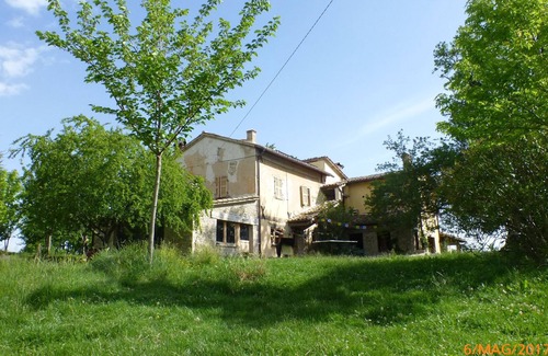 San Severino Marche House | Nest overlooking the hills