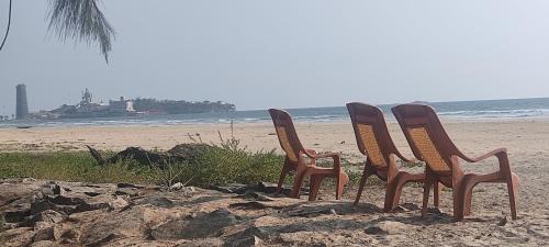 Murudeshwara House | Exceptional Nestle Beachfront in Murudeshwar - Pet Friendly!
