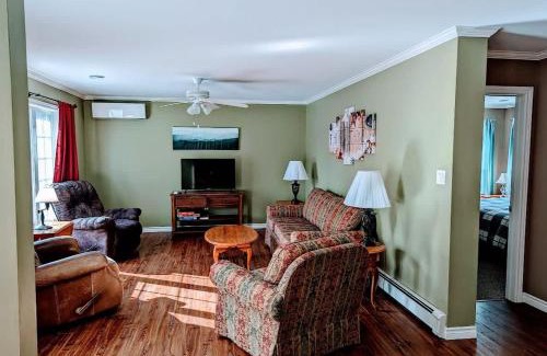 Hancock House | Experience Nature at Nestled in Nature Acadia Hotel