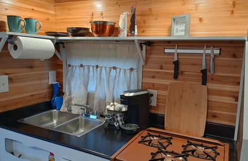 Millard County Resort | Nestled right in the countryside, a little tranquil resort perfect for two! n