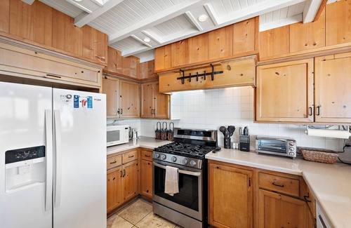 Laguna Beach House | Relaxing Beachside Retreat in the Heart of Laguna Village