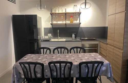 Netanya Apartment | Oceanfront Netanya-Appartement with Pet-Friendly Perks