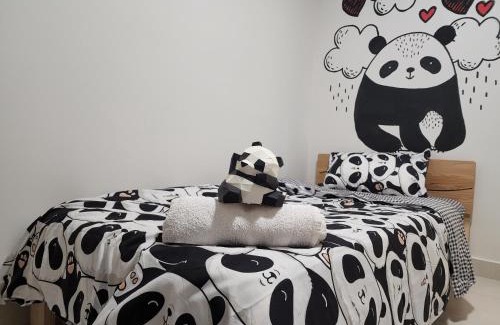 Jenjarom Apartment | Family-Friendly Stay at Netflix Panda House with Pool