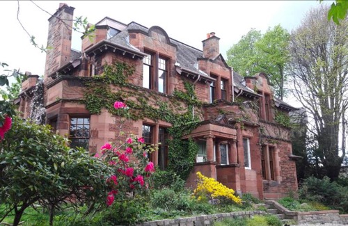 Liberton House | Pet-Friendly Stay at Netherbrae with Kitchen Amenities