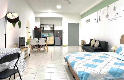 Cheras Apartment | Cozy NETIZEN Stay Near MRT with Pool & Child-Friendly Space