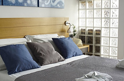 Picanello-Ognina-Barriera-Canalicchio Bed & Breakfast | Exceptional Stay at Nettuno B&B with Spa & Breakfast
