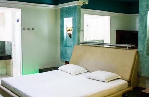 Centro Hotel | Relax at Netuno Motel - Ideal for Adults with Breakfast