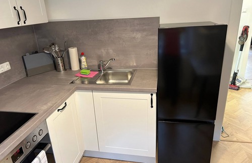 Schwabach Apartment | Cozy 2-Bedroom Retreat in Schwabach, Nürnberg Roth