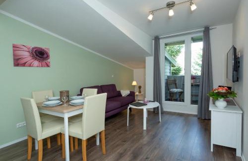 Toppenstedt Apartment | Child-Friendly Retreat at Appartement Zur Heideblüte