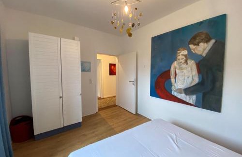 Kluesserath Apartment | Discover Ferienwohnung Atelier 7: Pet & Child Friendly Stay