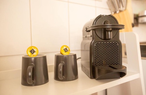 New Town Apartment | Pet-Friendly Apartment in Central Cologne with Family Comforts