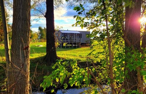 Lubbenau/Spreewald Apartment | Unique Tiny House FREYR with Ocean View in Lübbenau
