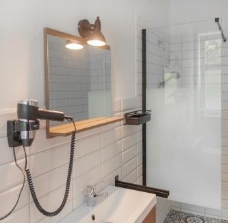 Muritz Apartment | Serene 1-Bedroom Apartment Surrounded by Nature