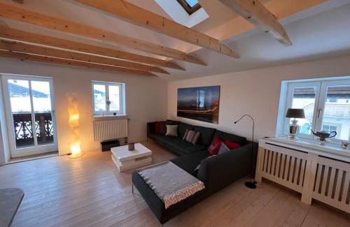 Luitpolderhofe Apartment | Enchanting Mountain View Apartment - 4 Star, Family-Friendly