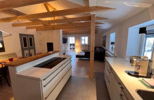 Luitpolderhofe Apartment | Enchanting Mountain View Apartment - 4 Star, Family-Friendly