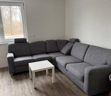 Taucha Apartment | Neu und Günstig! Hochwertige Ferien- und Monteurswohnung bei Leipzig Nähe A14