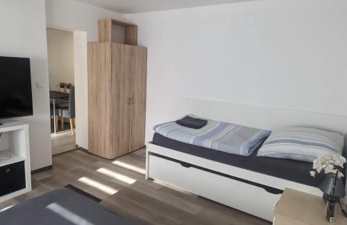 Neuburg Apartment | Family-Friendly Neuberg Hanau Frankfurt with Pet Amenities