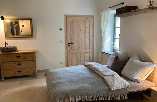 Rotha House | Elegant NEUES GESINDEHAUS near Leipzig - Guest Rated 9.8