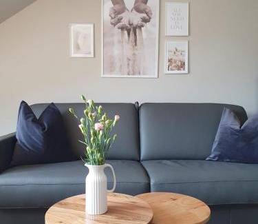 Schwerin Apartment | Neumühler Hof: Pet-Friendly Retreat Near Congress Center