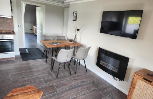 Schwerin Apartment | Neumühler Hof: Cozy Apartment "Lisa" with Free Parking & Netflix