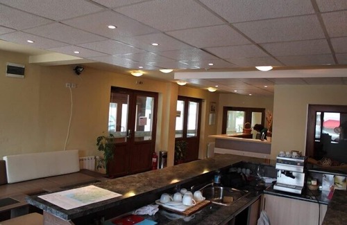 Pamporovo Apartment | Enjoy Comfort at Nevada Aparthotel with Spa and Dining