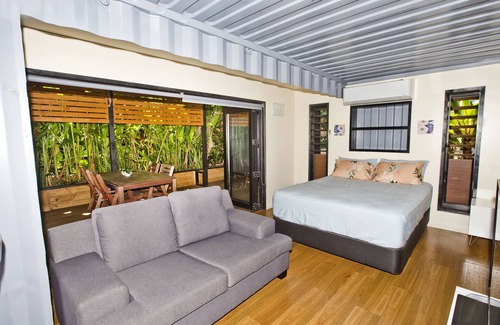 Kiikii Tapere Apartment | Cozy Nevaeh Garden Studio with Ocean View & Unlimited Wifi