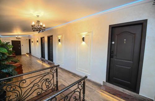 Luna House | Oceanfront Nevan Luna Home: Guest Rated 8.6/10