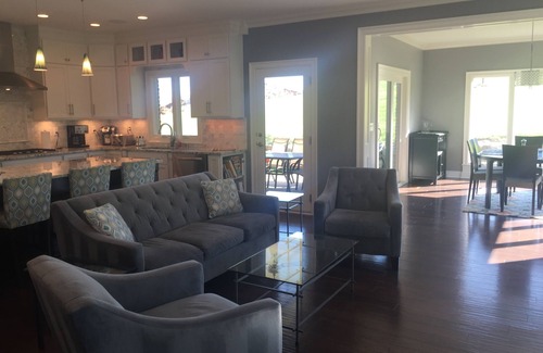 Louisville House | Exceptional Central Retreat: 6 Bedrooms with Hot Tub & Spa
