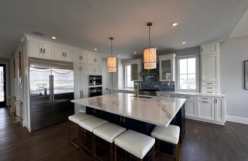 Sea Bright House | Newly Built House with Spectacular River and Ocean Views