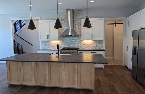 Galindo House | Experience a Relaxing Getaway in South Austin's New Home