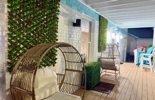 Kill Devil Hills Hotel | Oceanfront Getaway at Outer Banks Inn with Pool & Hot Tub