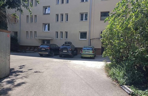 Liptovsky Mikulas Apartment | Cozy 2BR Apartment in Liptovsky Mikulas with Spa & Breakfast
