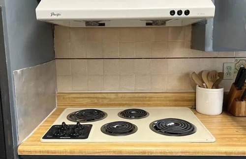 Richmond Annex House | Modern 2BR Home with Parking & Child-Friendly Amenities