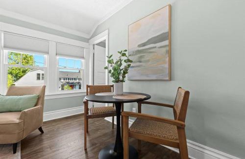 New Baltimore Apartment | Inviting 2BR Retreat Steps from Lake at Anchor Bay