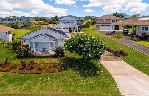 Poipu House | Discover the New 2BR Poipu Cottage with Pool & Ocean View