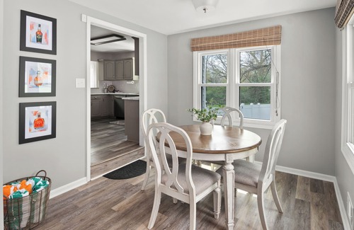 Crestwood House | Relaxing Retreat with 2 Kings, Hot Tub & Fire Pit