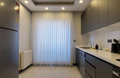 Lara Apartment | New 3 Bedroom Flat&Large Living Space 2-6 Near By Lara beach
