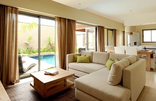 Grand-Baie Villa | Captivating 3 Bedroom Villa with Oceanfront Pool Access