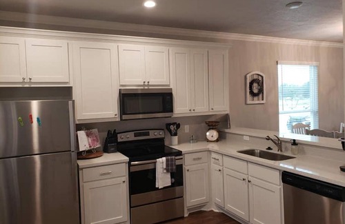 College Station House | Stylish 4-Bedroom Farmhouse in College Station Awaits!