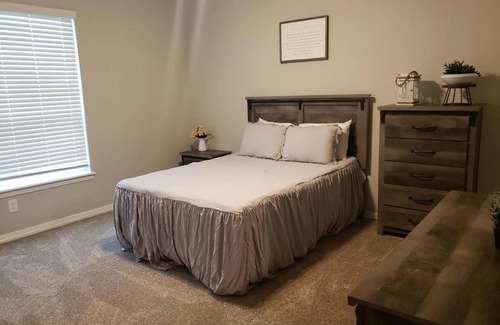 College Station House | Stylish 4-Bedroom Farmhouse in College Station Awaits!
