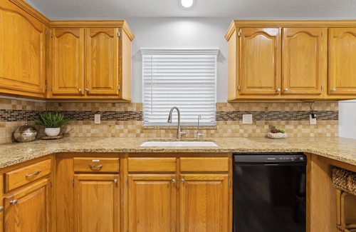 Palm Bay House | Inviting 4 Bedroom Retreat with Private Heated Pool & Ocean Views