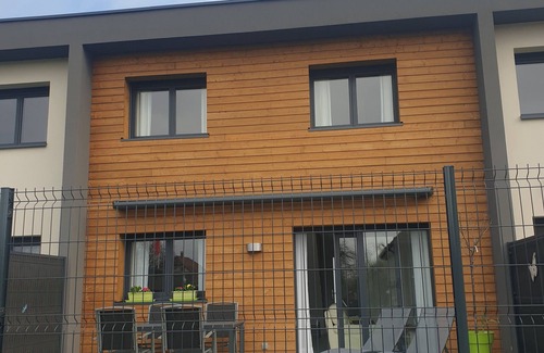 Ostheim House | New 4-person gîte, private parking and garden, 10 minutes from Colmar