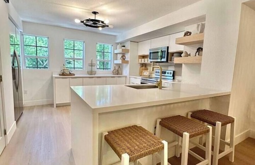 Rock Harbor House | NEW! 4-Story Villa | Private Rooftop | Pool |Marina | Resort, NEW! 4-Story Villa, Private Rooftop, P