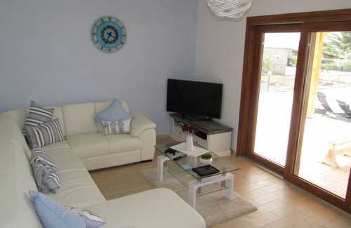 Sorso Villa | New 5 Bedroom Villa Set In One Acre Garden, Tennis, Heated Pool Close To The Sea
