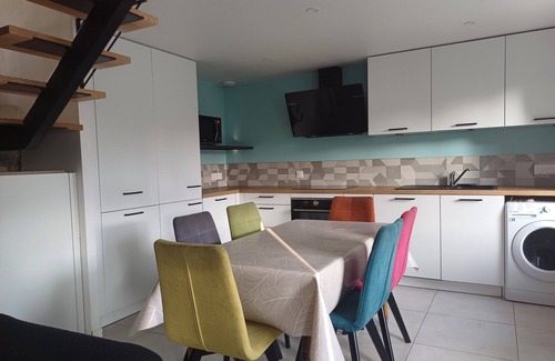 Binic House | New! 5 min walk to beaches and restaurants. Quiet house in pedestrian street