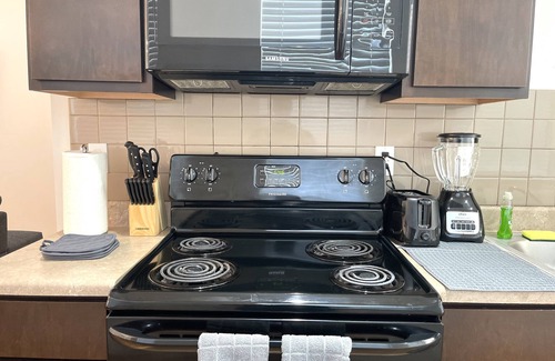 McAllen Apartment | Convenient Location: 5 Min from Mall, Airport & Dining!