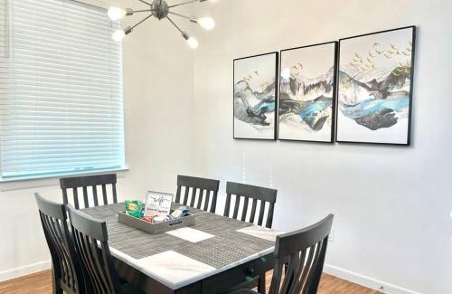 McAllen Apartment | Convenient Location: 5 Mins to Mall, Airport & Dining!
