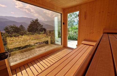 Gargazzone Apartment | Inviting Videre Lodge Doppelzimmer with Mountain View & Terrace