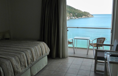 Poros Hotel | Discover New Aegli Resort Hotel: Ocean View & Spa Retreat
